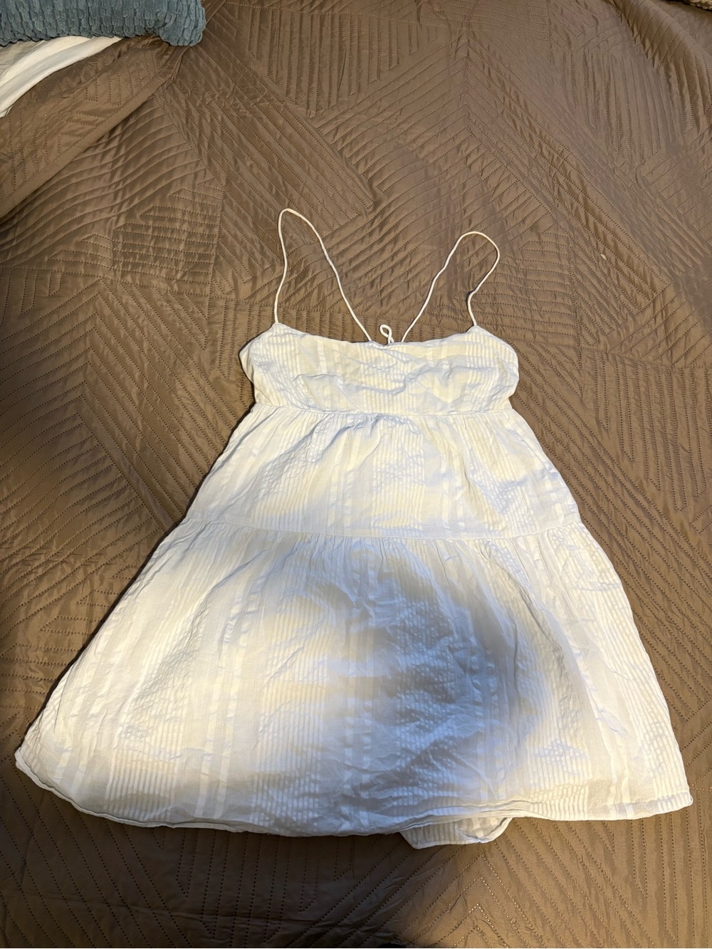 Aritzia Sunday Best White Open-Back Tiered Mini Dress – Medium